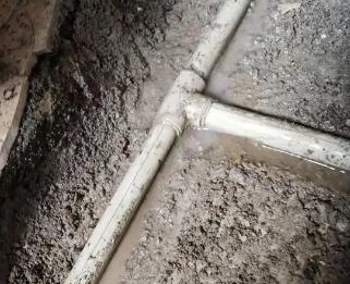 龙泉驿漏水维修电话